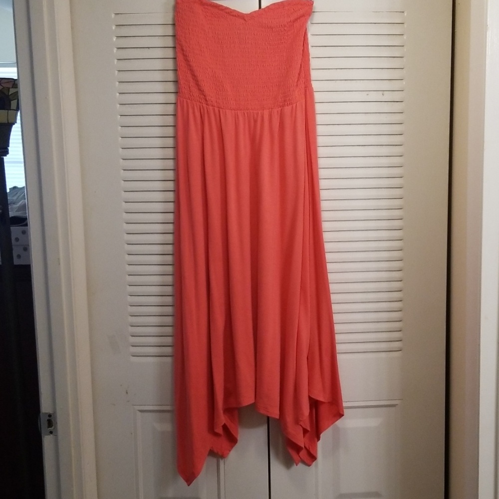 Strapless dress
